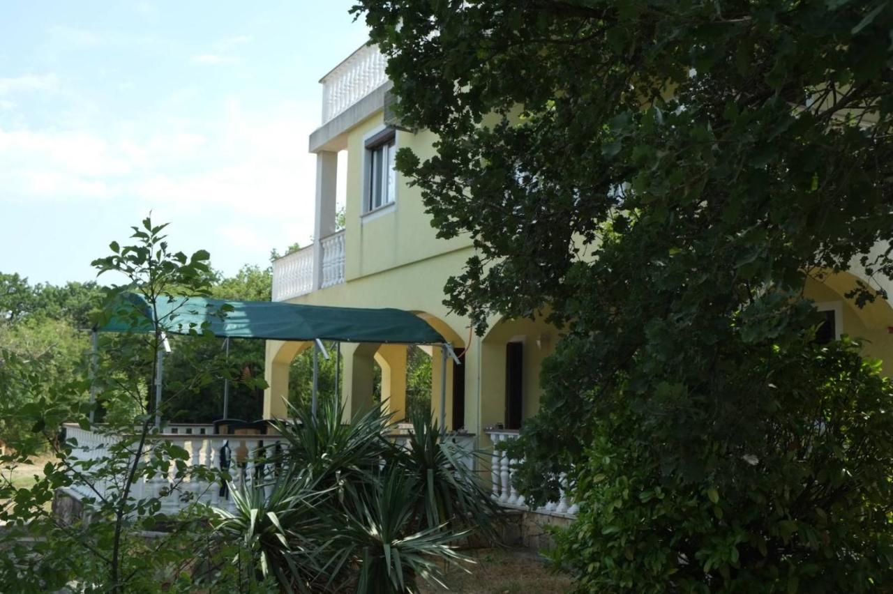 Hilltop Villa Risika Eksteriør billede
